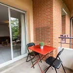 T2 Bord De Garonne - Parking - Clim - Piscine